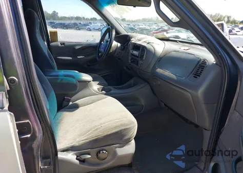 1999 Ford Expedition Eddie Bauer/Xlt from USA, damaged, VIN 1FMRU1763XLB76153